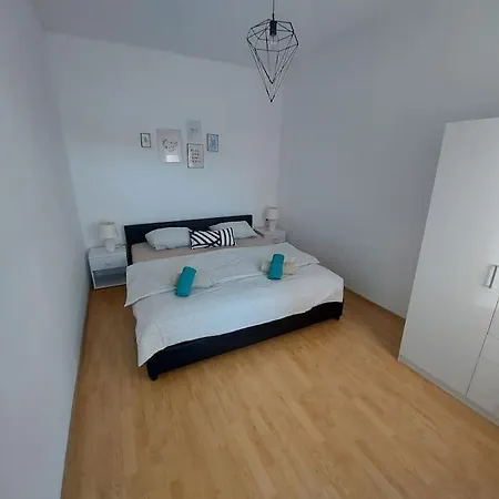 Appartement Vedran Seafront Zavalatica