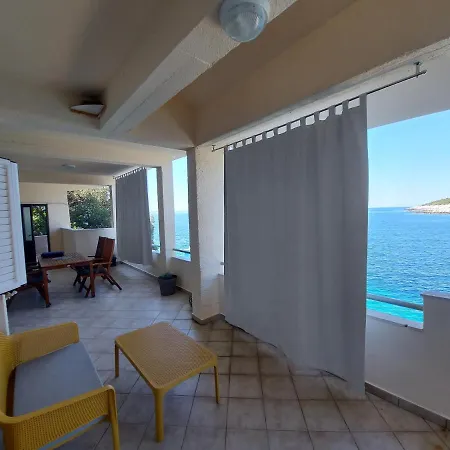 Appartement Vedran Seafront