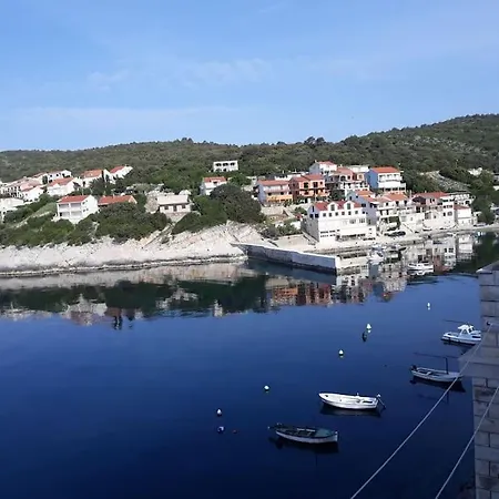 Vedran Seafront