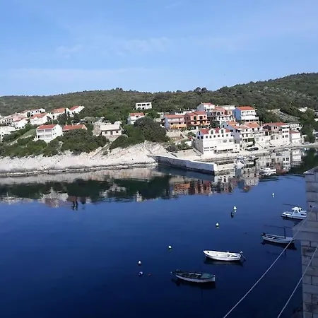 Vedran Seafront